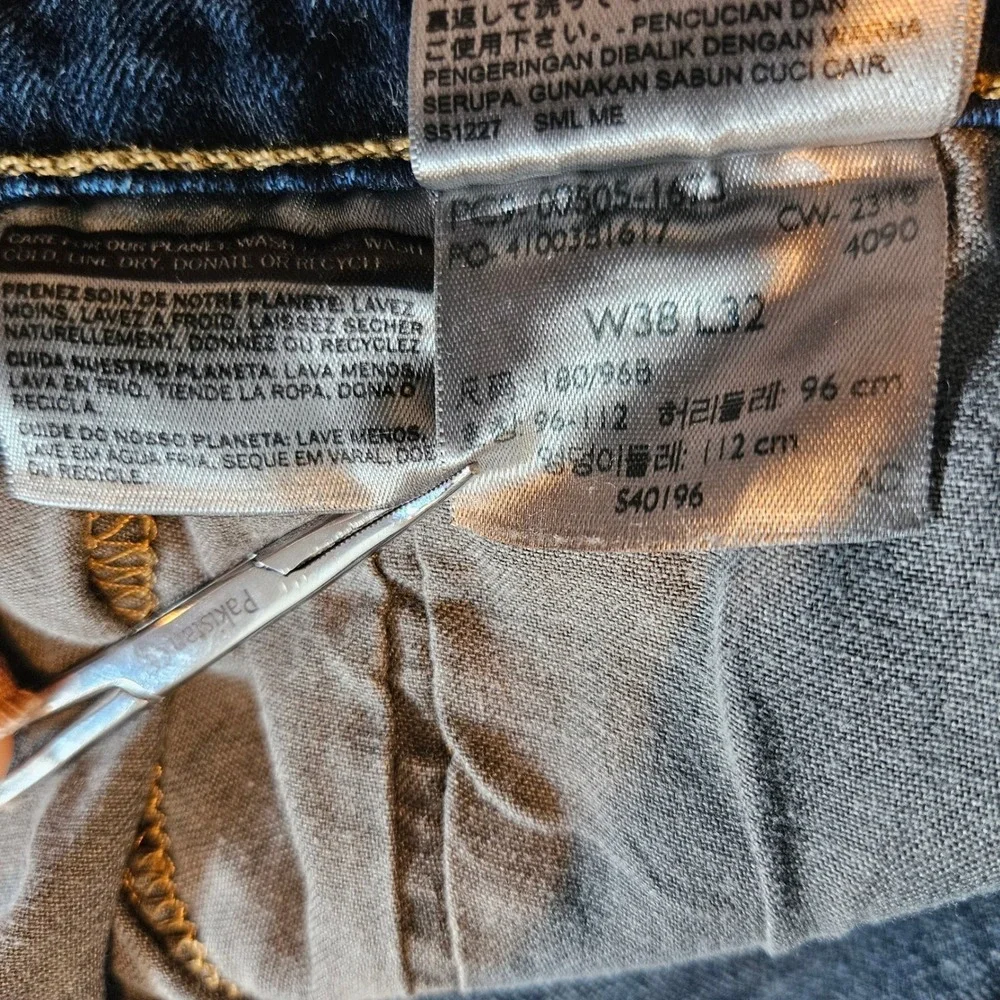 Levi's 505 Regular Fit Jeans Mens 38x32 Dark Wash Blue Straight Leg Denim‎